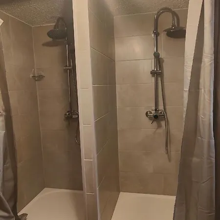 Climatisee Et Cosy Du Manala 24 24 Vandrerhjem Saint-Louis (Haut-Rhin)