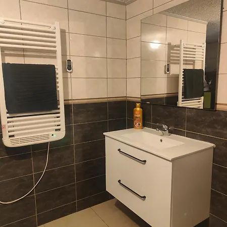 Vandrerhjem Climatisee Et Cosy Du Manala 24 24 *